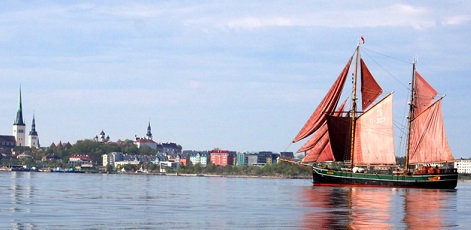 Enjoy a view | Sailing Tour | Day Activities | The Weekend In Tallinn